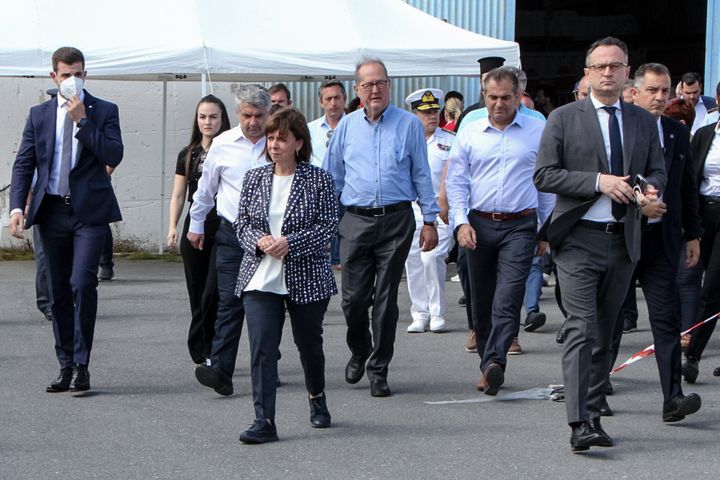 ΠεριγραφήΕπίσκεψη της Προέδρου της Δημοκρατίας Κατερίνας Σακελλαροπούλου στη Καλαμάτα για το τραγικό ναυάγιο. Τετάρτη 14 Ιουνίου 2023 (ΣΥΝΕΡΓΑΤΗΣ/EUROKINISSI)