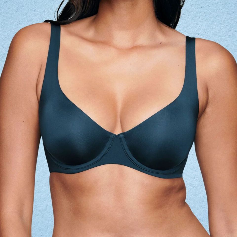 10 Best T-Shirt Bras That Look Totally Seamless