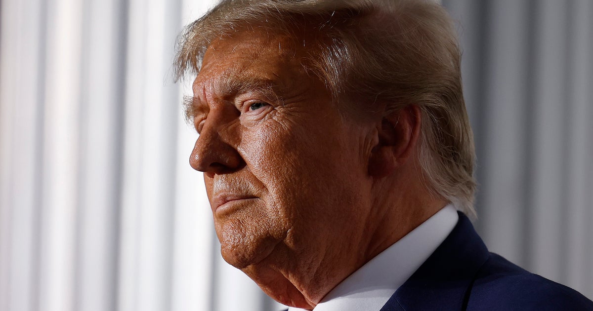 Trump Ignored Lawyers Trying To Get Him Out Of Classified Documents ...