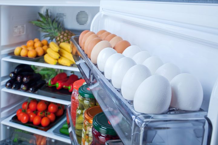 Can you even imagine having a refrigerator that looks like this on the inside?