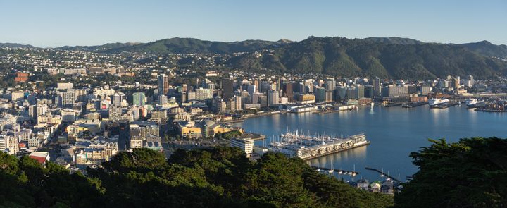 Η Νέα Ζηλανδία έχει μπεί δυναμικά στη λίστα με δύο πόλεις. Το Γουέλινγτον (φωτό) και το Ώκλαντ.