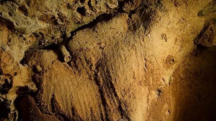 Tοιχογραφίες σπηλαίων Νεάντερταλ ηλικίας 57.000 ετών βρέθηκαν στην κοιλάδα του Λίγηρα στη Γαλλία