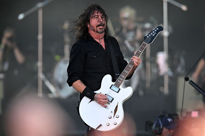 Dave Grohl and the Foo Fighters, performing as The Churnups, plays on the Pyramid Stage on day 3 of the Glastonbury festival in the village of Pilton in Somerset, southwest England, on June 23, 2023. The festival takes place from June 21 to June 26. (Photo by Oli SCARFF / AFP) (Photo by OLI SCARFF/AFP via Getty Images)