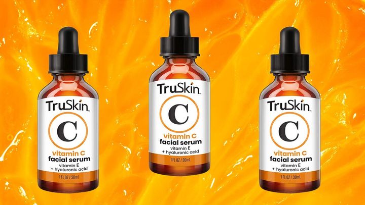 TruSkin's vitamin C serum can help brighten skin, boost collagen production and improve the appearance of premature skin aging.