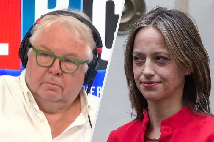 Nick Ferrari held Helen Whately to account over "shambolic" NHS treatment numbers