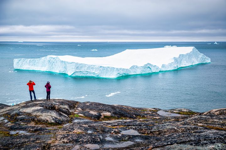 Μεγάλο παγόβουνο στην Αρκτική Θάλασσα που λιώνει