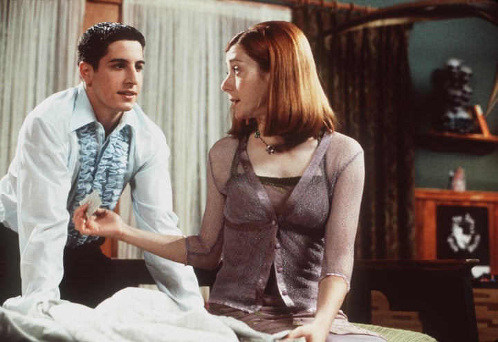 Jim (Biggs) and Michelle (Alyson Hannigan) share a tender moment in "American Pie."