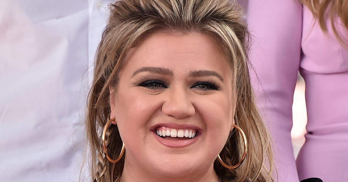 Kelly Clarkson ‘Wouldn’t Have Made It’ Through Divorce Without Antidepressants