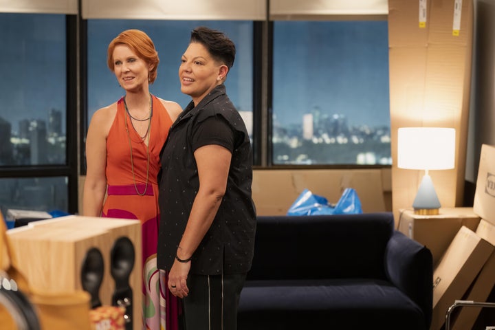 Cynthia Nixon and Sara Ramirez as Miranda and Che in And Just Like That