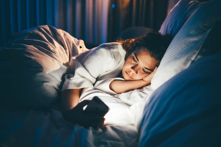 How do you know if your sleepless nights are insomnia or just a phase? Experts break down the difference.