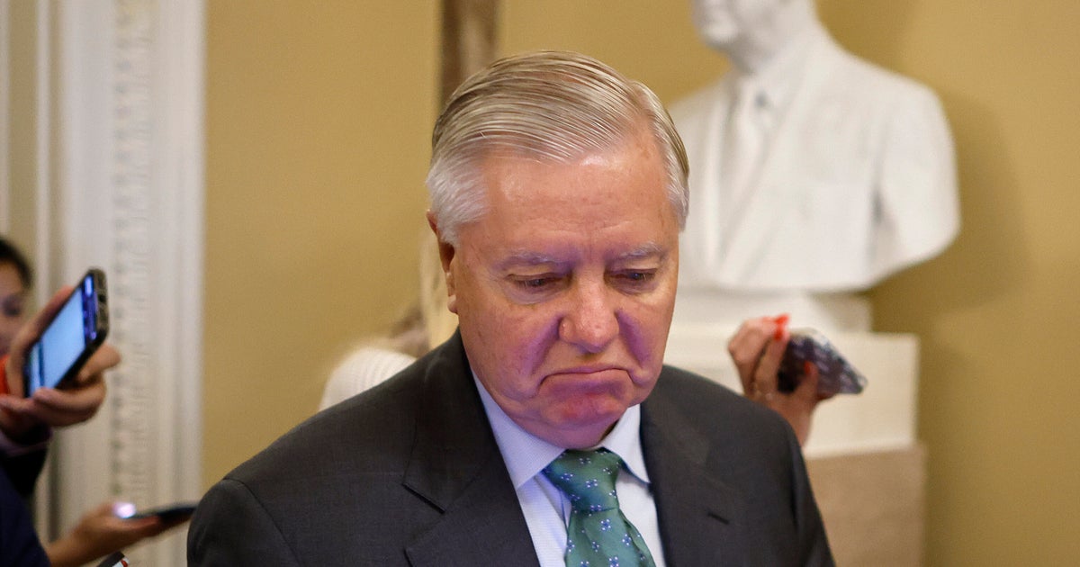 Sen. Lindsey Graham Is Mercilessly Booed At South Carolina Trump Rally