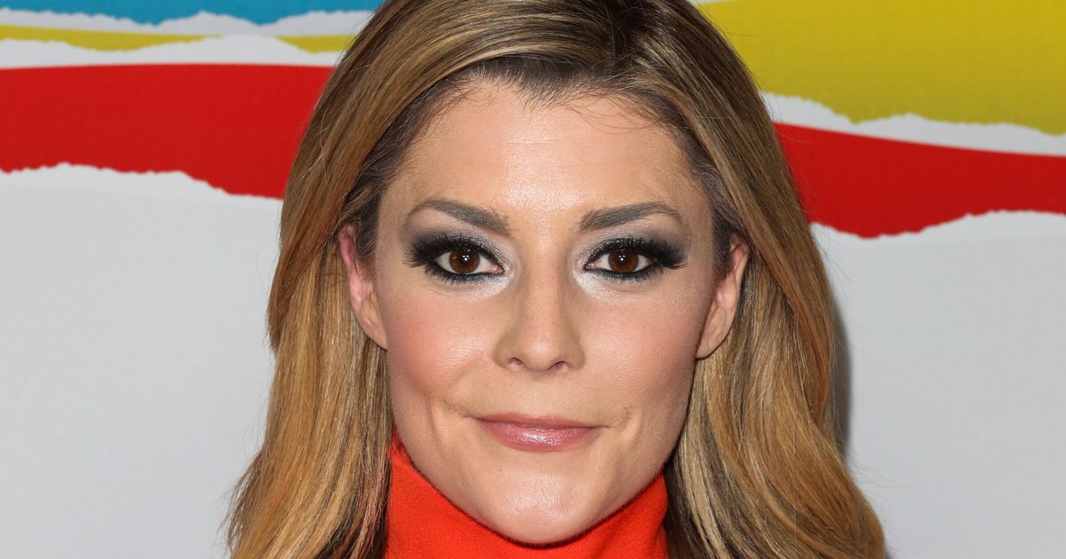 Grace Helbig, Renowned YouTube Star, Discloses Her Recent Breast Cancer Diagnosis