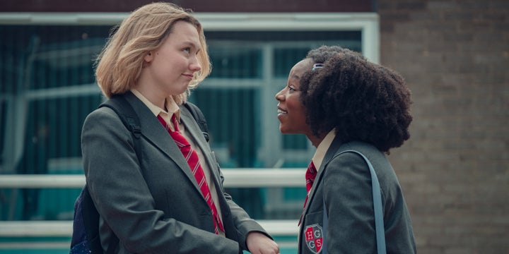 Kizzy Edgell (left) and Corinna Brown in Season 2 of "Heartstopper."