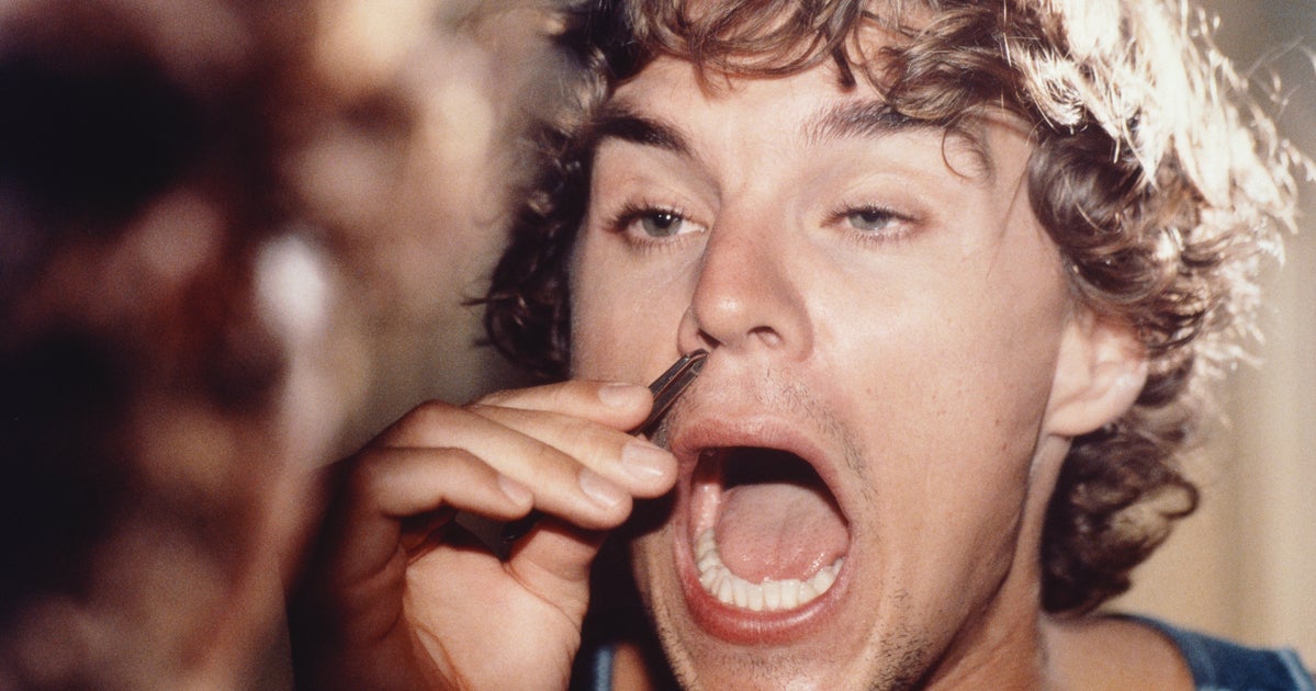 You Should Never, Ever Tweeze Or Wax Your Nose Hair. Here's Why.