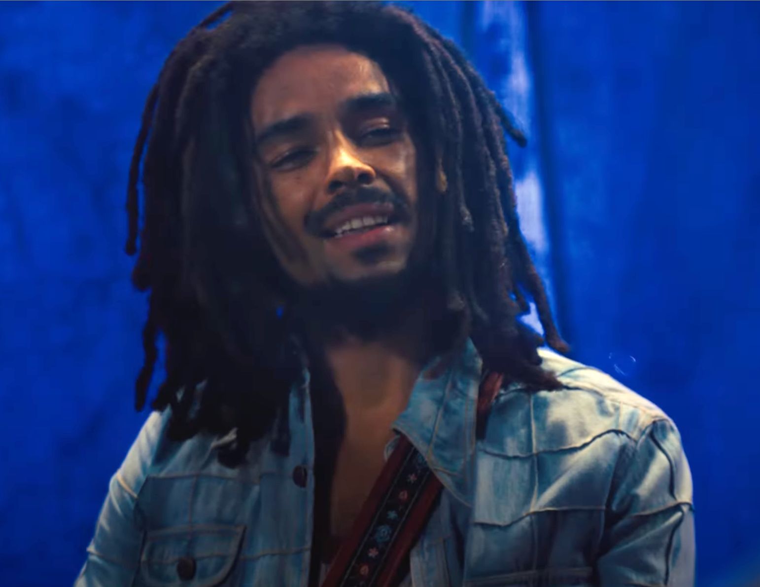 Kingsley Ben-Adir Looks Just Like Bob Marley In ‘One Love’ Trailer ...