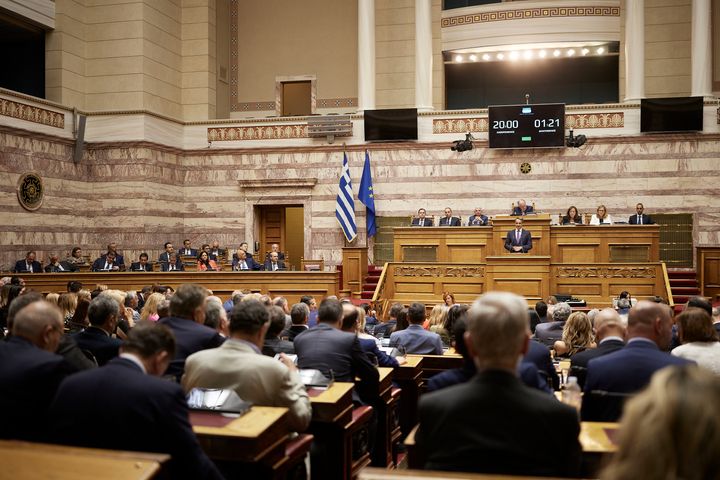 Ο πρωθυπουργός κατά τη δευτερολογία του, λίγο πριν την έναρξη της ονομαστικής ψηφοφορίας