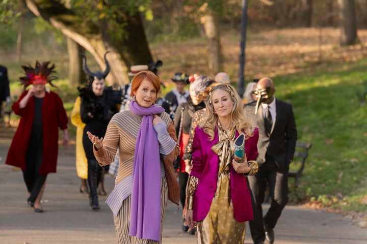 Cynthia Nixon and Sarah Jessica Parker in this week's episode of And Just Like That. It's one of three episodes on the series that Nixon has directed.