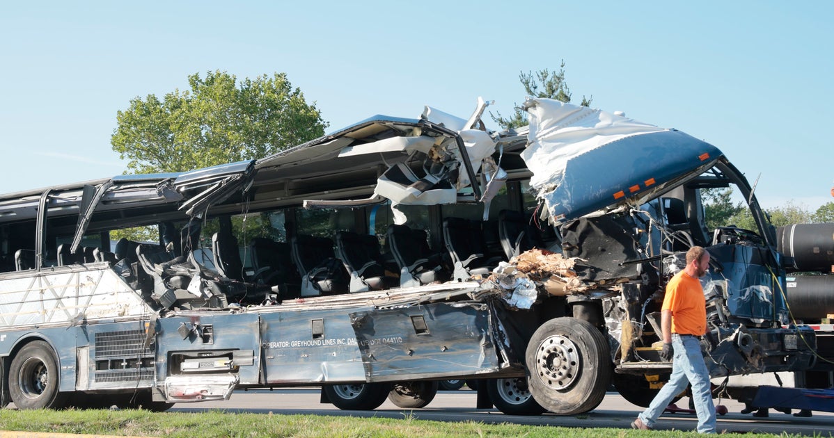 3 Dead 14 Injured After Greyhound Bus Crashes Into TractorTrailers Police Say