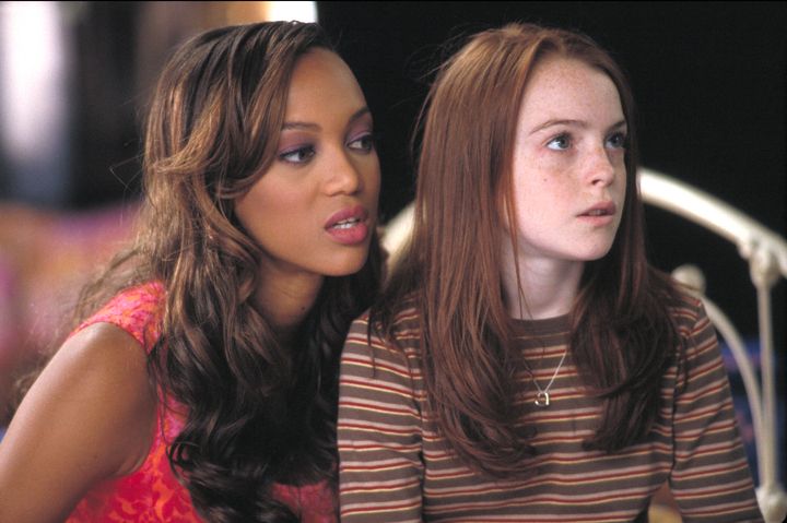 "Life-Size" stars Lindsay Lohan (right) as Casey Stuart, a young girl who accidentally brings her Eve doll (played by Tyra Banks) to life.