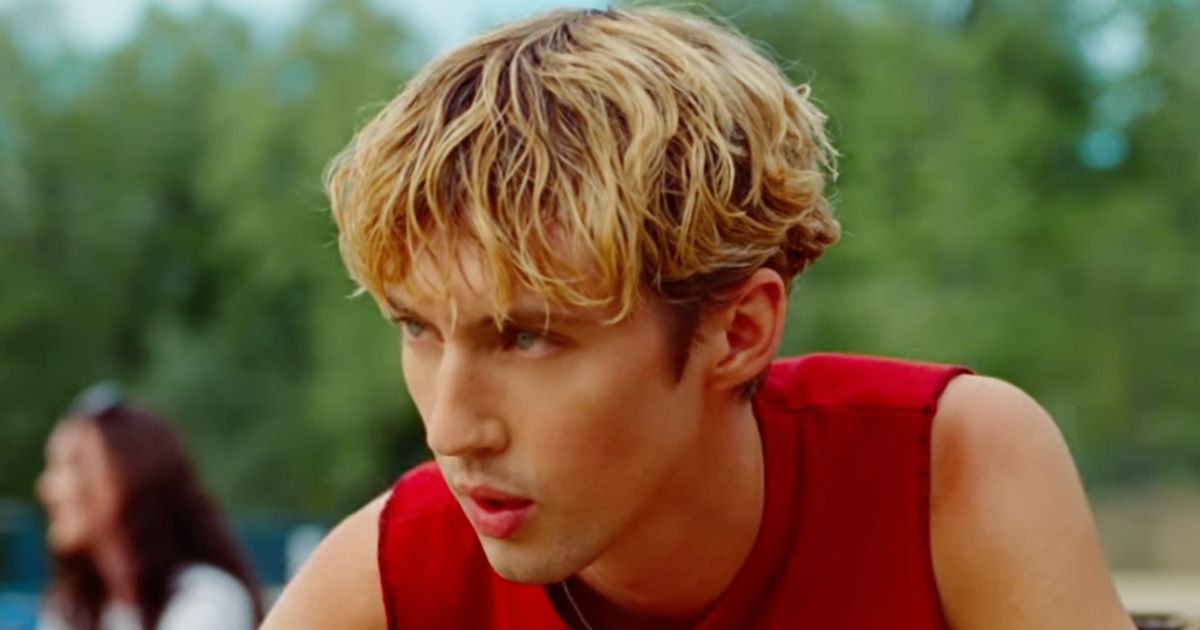 Troye Sivan's New Video Is A Sexy, Summery Ode To Queer Liberation