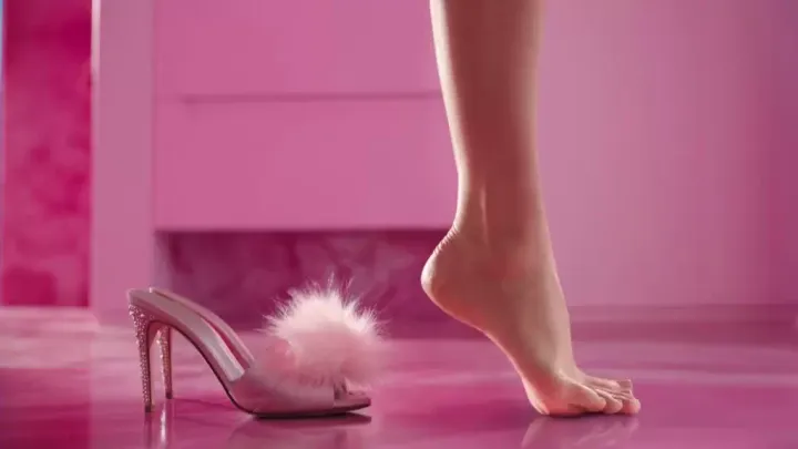 This shot of Barbie's perpetually-arched feet appeared in the first trailer