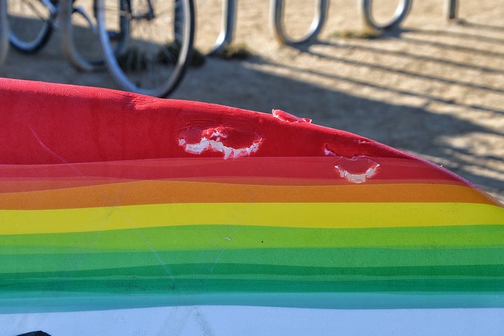 A surfboard with 841's teeth marks.