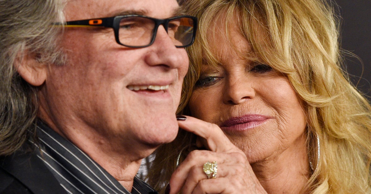 Goldie Hawn Rattles Off Reasons She Doesn’t Want To Marry 40-Year Partner Kurt Russell Goldie Hawn Rattles Off Reasons She Doesn’t Want To Marry 40-Year Partner Kurt Russell