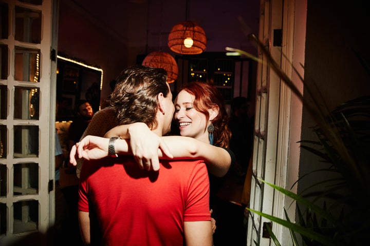 What Is Compersion? Here's How It Can Strengthen Relationships ...