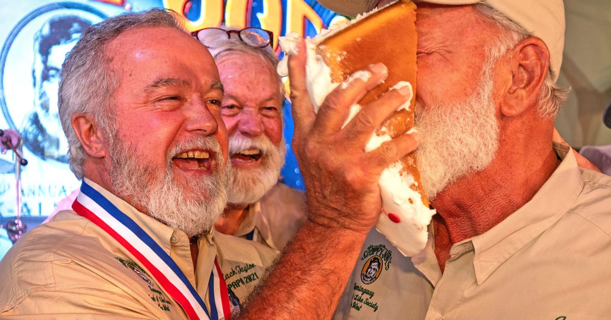 Annual Ernest Hemingway Look-Alike Contest Begins In Florida Keys