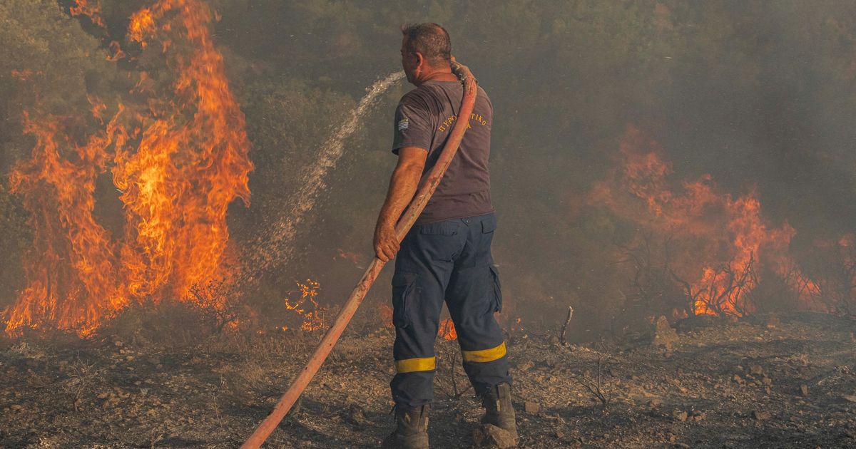 New Evacuations Ordered In Greece As Excessive Winds And Warmth Gasoline Wildfires