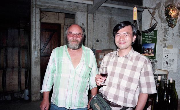 フランス・ブルゴーニュのワイン醸造元を山田さんが取材した時の様子