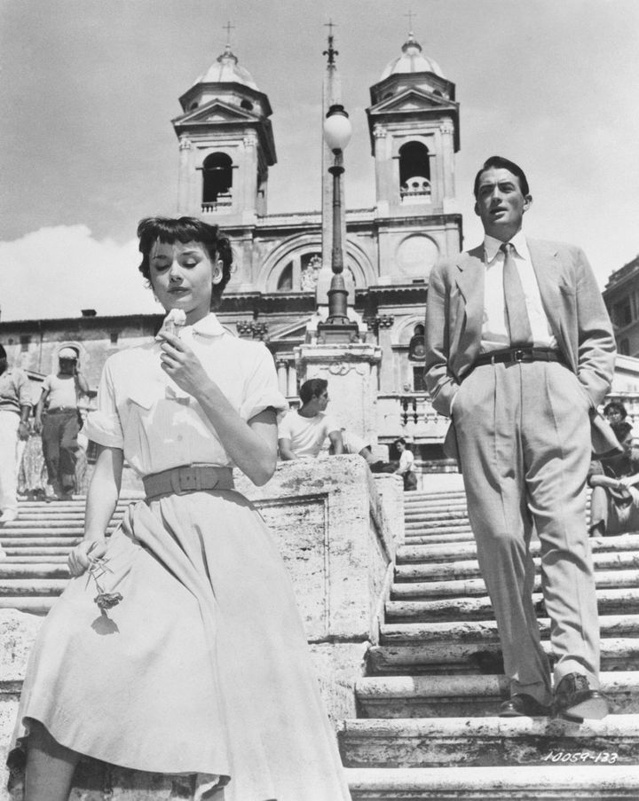 «Διακοπές στη Ρώμη» (1953) με Όντρεϊ Χέπμπορν, Γκρέγκορι Πεκ στα περίφημα Ισπανικά Σκαλιά. 