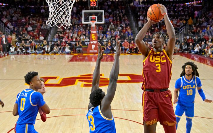 Lakers star LeBron James shares proud dad moment ahead of Bronny James' McDonald's  All-American game