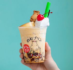 のむプリンデラックス／熱海プリンカフェ2nd【静岡県】［価格］700円 ※紹介している内容は2023年7月14日時点の情報です