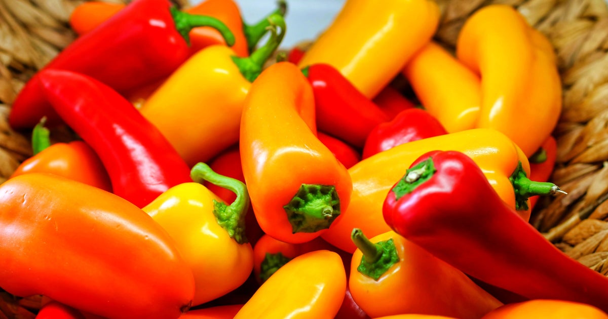 The Seven Foods Nutritionists To Eat For Glowing Skin - Vimarsana News