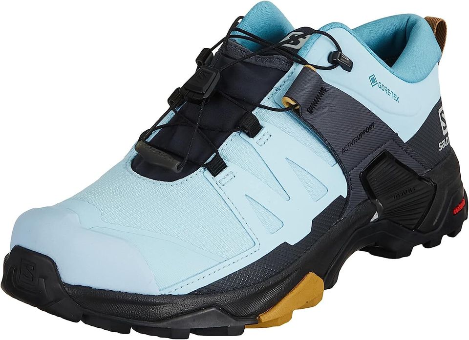 Salomon X Ultra 4 low hiking shoes