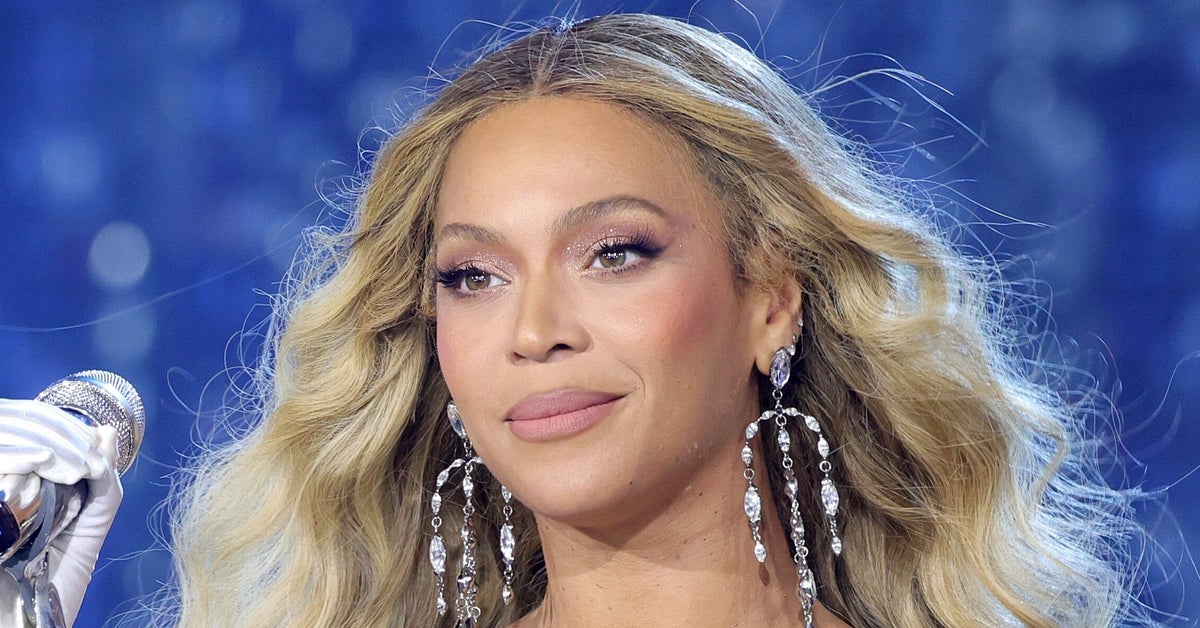 Beyoncé Honours Fan Killed In Suspected Homophobic Attack | HuffPost UK ...