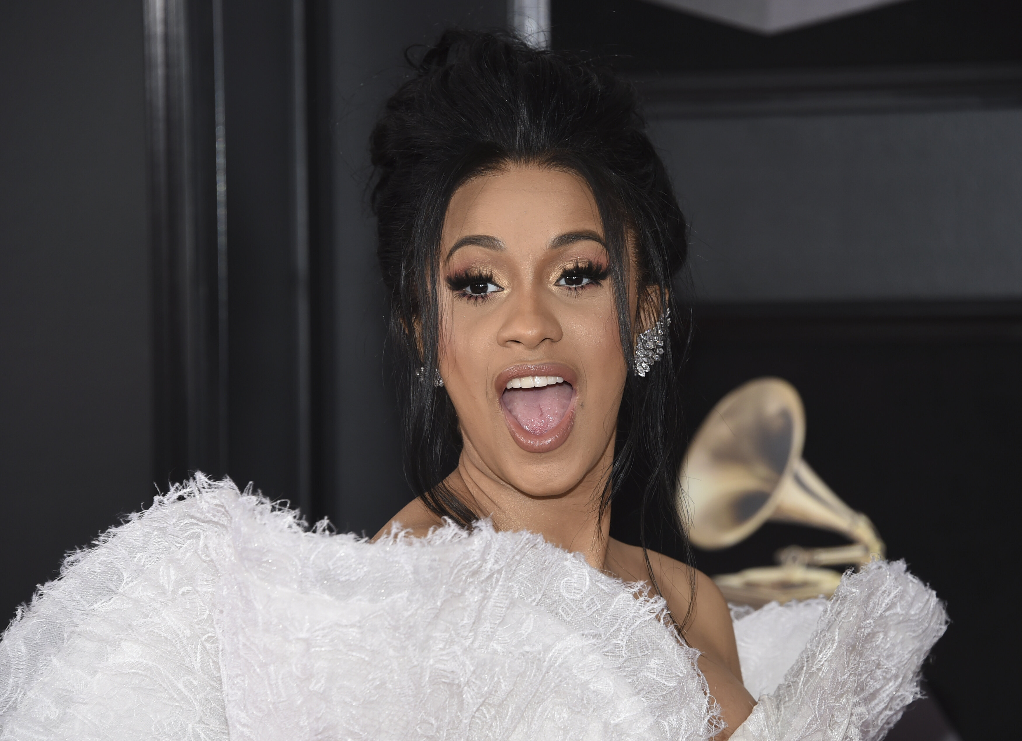 Microphone Cardi B Threw At Fan Headed To Auction For 2 Heartening ...