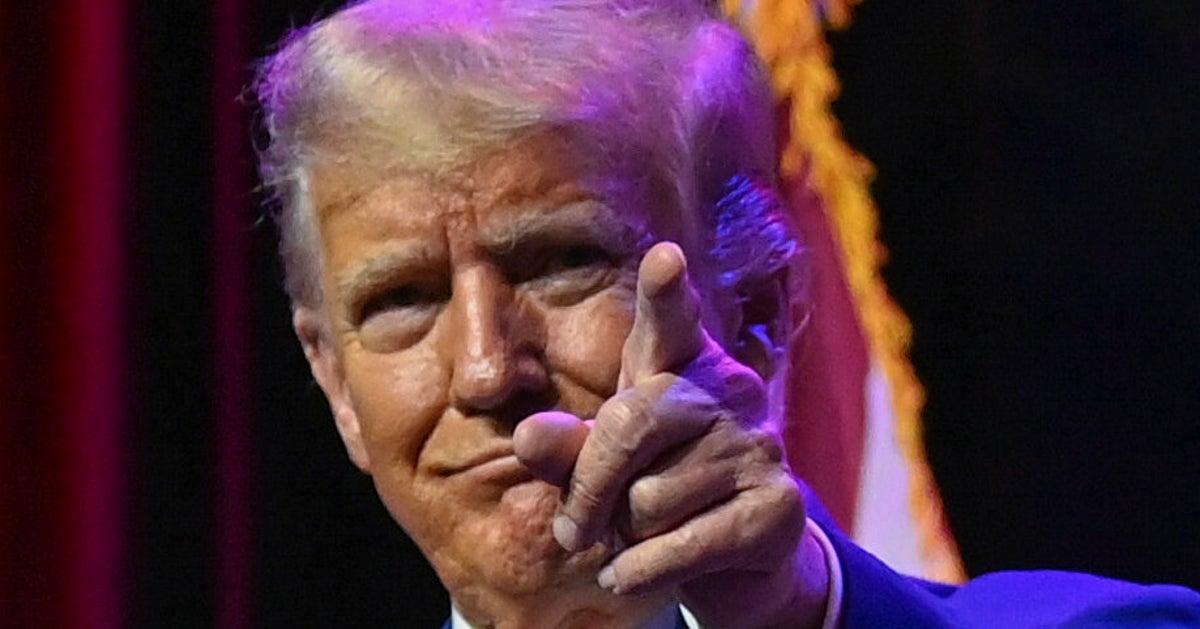 Evangelical Leader Criticizes Trump, Calls For ‘Another Candidate’ Evangelical Leader Criticizes Trump, Calls For ‘Another Candidate’