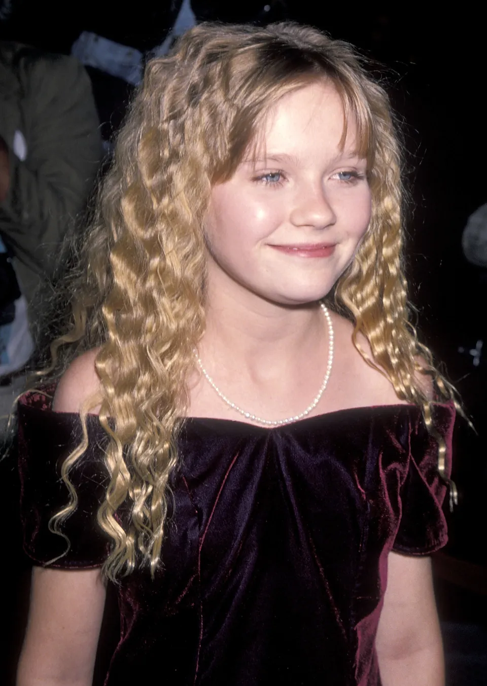 Uncomfortable Interview Resurfaces Of 12-Year-Old Kirsten Dunst Being  Grossed Out By Kissing Older Co-Star | HuffPost Entertainment