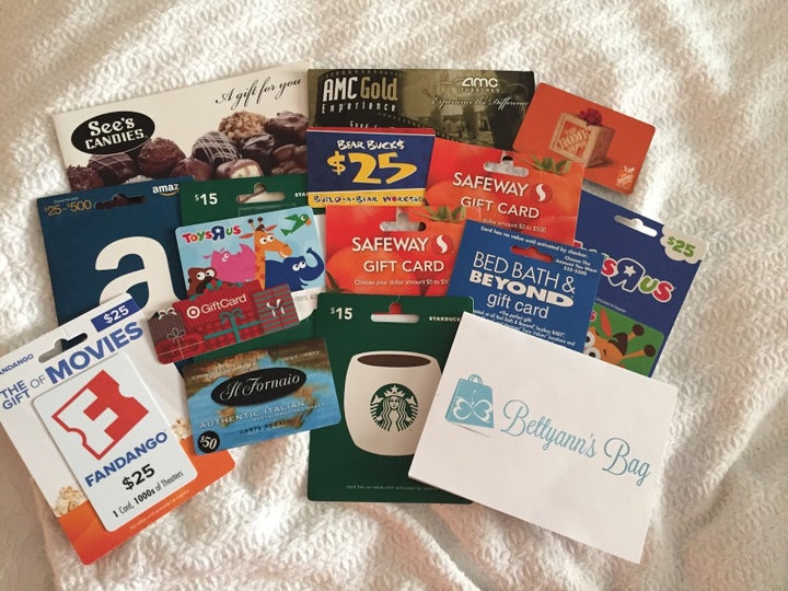 A picture from Amanda Riley's blog in which she thanks her supporters for donating gift cards.