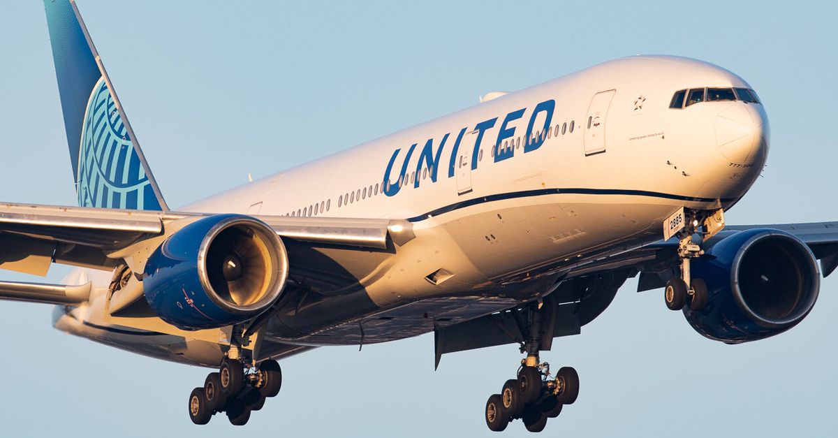 United flight from Hawaii to SFO nearly plunged into ocean: report