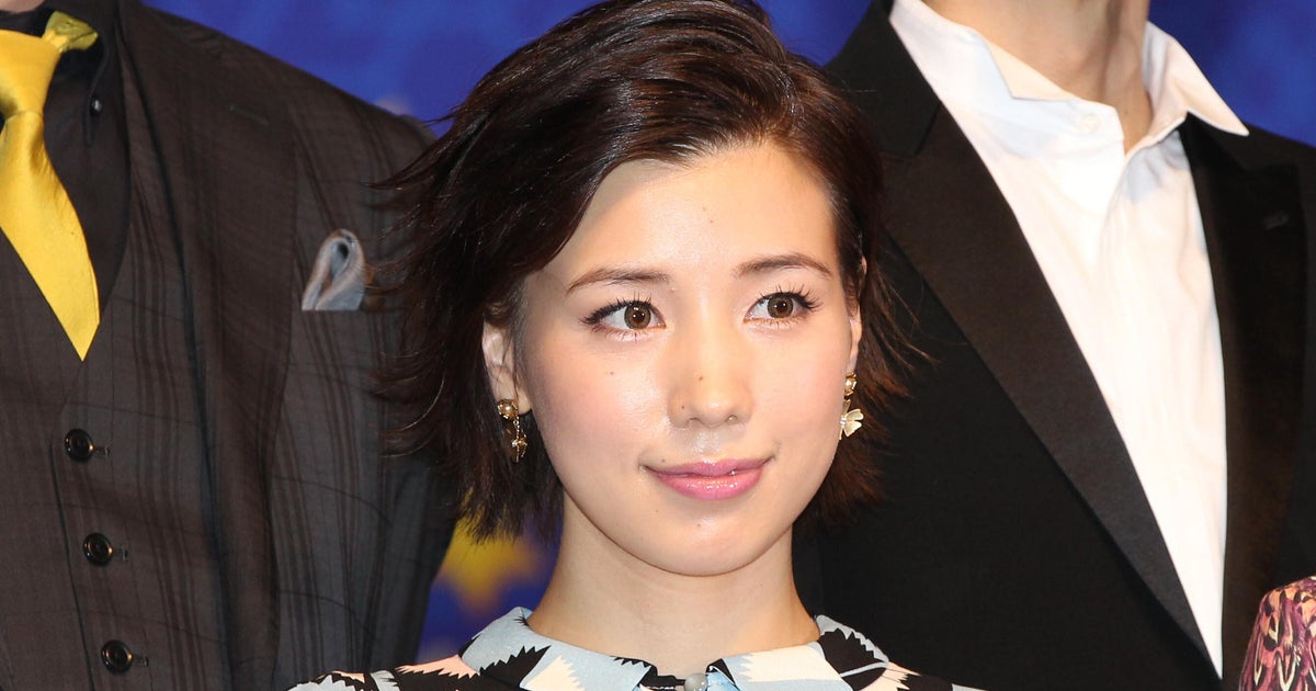 仲里依紗さんと田中みな実さん、愛用の日傘が被ってた。「女優と