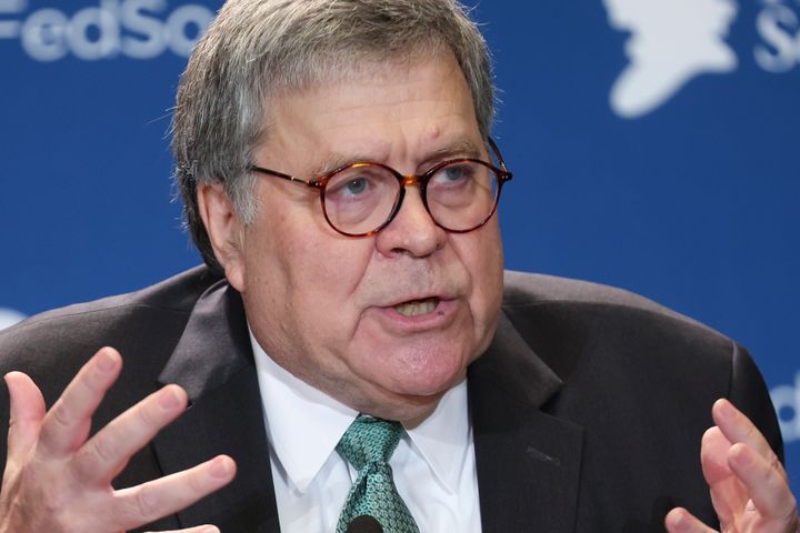 William Barr speaks at a meeting of the Federalist Society on Sept. 20, 2022, in Washington, D.C.