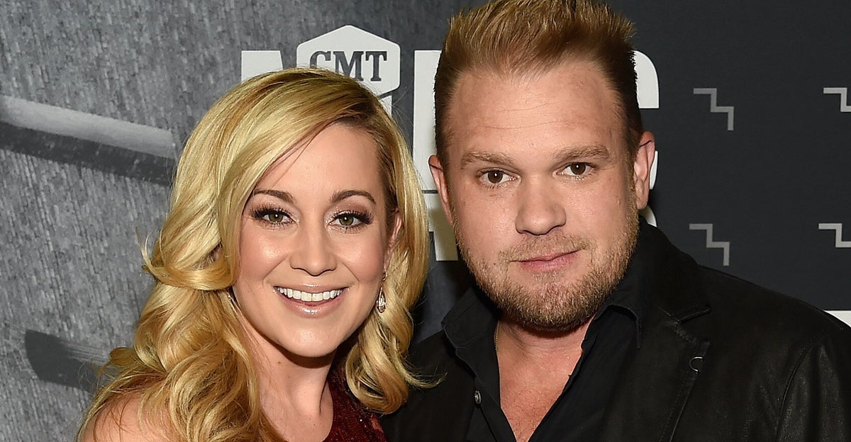 Kellie Pickler Shares Heartfelt Message She Used To Cope With Husband Kyle ...