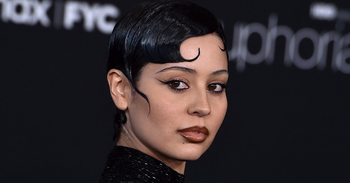 ‘Euphoria’ Star Alexa Demie Opens Up About Tragic Death Of Late Co-Star Angus Cloud ‘Euphoria’ Star Alexa Demie Opens Up About Tragic Death Of Late Co-Star Angus Cloud