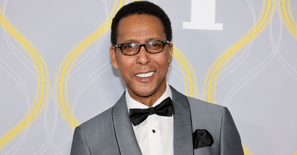“This is Us” Actor Ron Cephas Jones Dead At 66