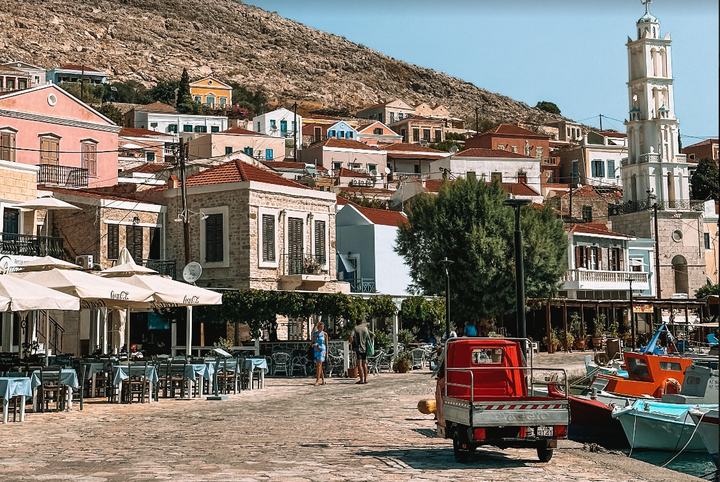 Ούτε 400 άνθρωποι δεν ζουν τον χειμώνα στον οικισμό