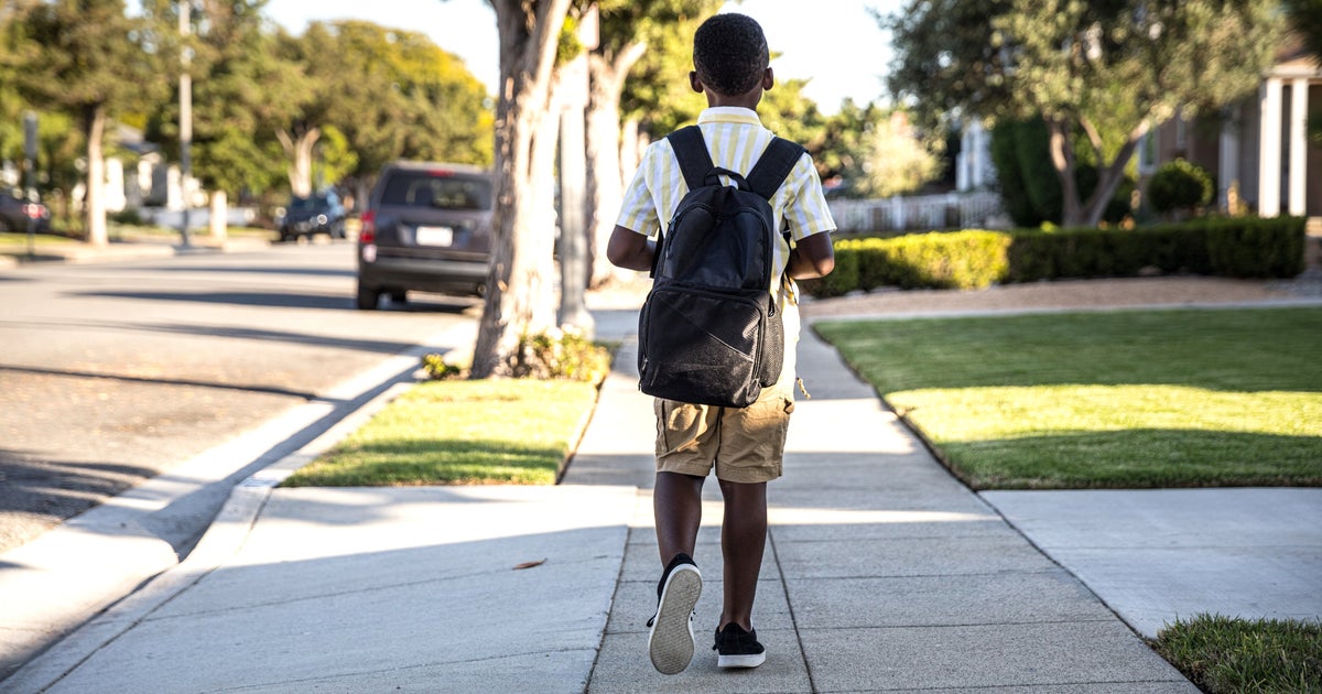 When Can Kids Walk To School Alone Experts Weigh In HuffPost Life when-can-kids-walk-to-school-alone-experts-weigh-in-huffpost-life