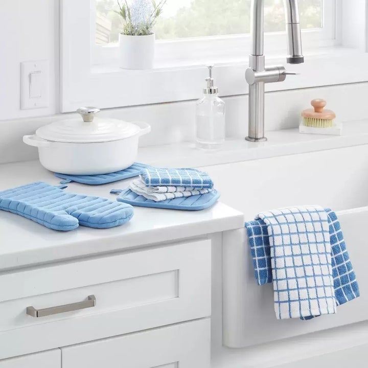 7 Small Space Kitchen Goods To Enhance Your Tiny Kitchen